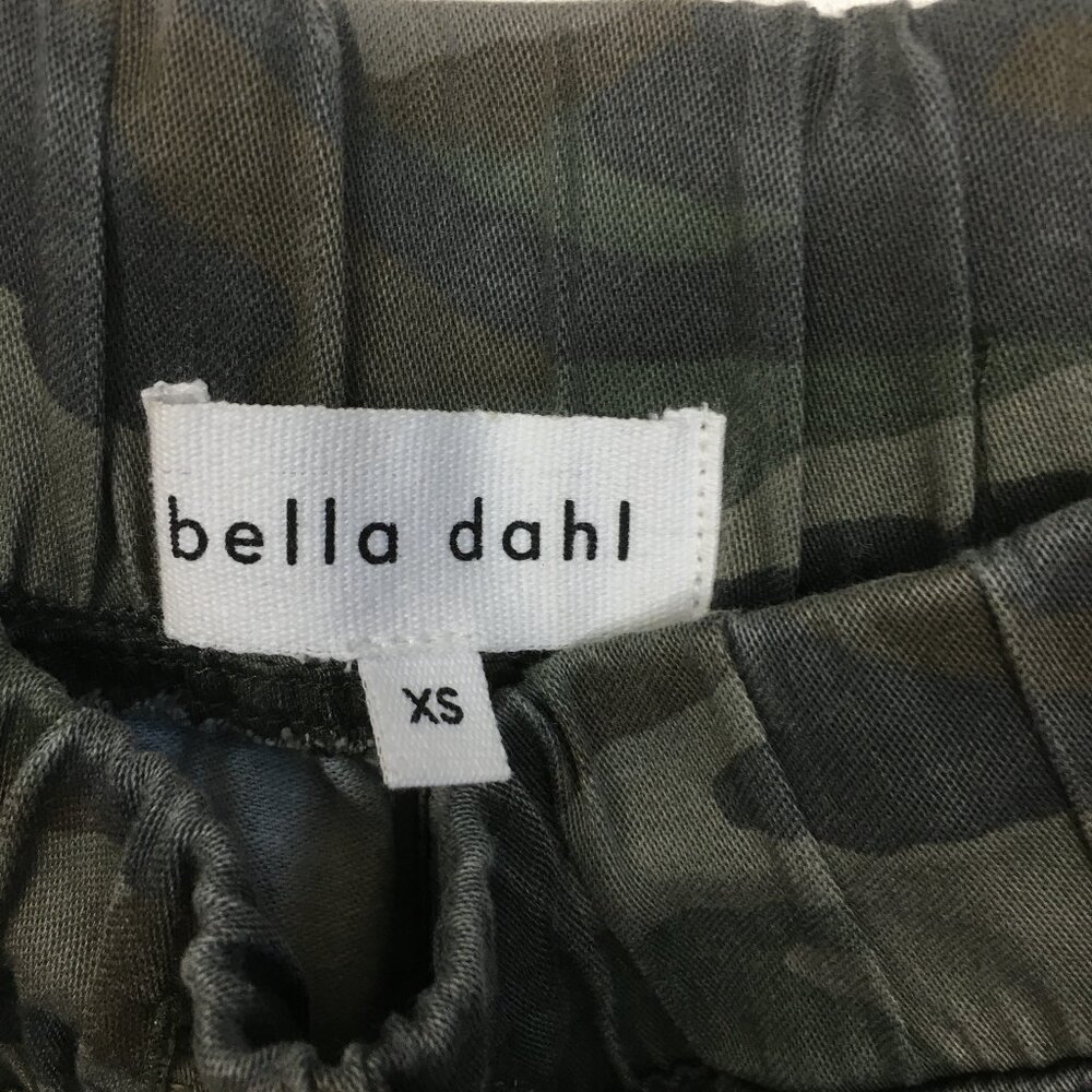 BELLA DAHL Anthropologie Green Mix Multi-Color Camo Print Jogger Pant - Picture 2 of 10